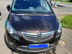 Andere farben Gebraucht 2012 Opel Zafira Tourer Van / Kleinbus | 6.300 € (Fairer Preis)
