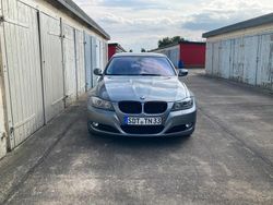 Grau Gebraucht 2010 BMW 320 Limousine | 9.500 € (Teuer)