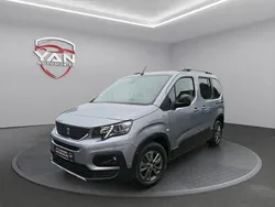 Silky grau metallic Gebraucht 2023 Peugeot Rifter Allure Van / Kleinbus | 23.900 € (Fairer Preis)