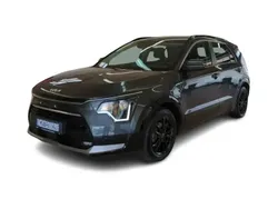 Grau Gebraucht 2022 Kia Niro Vision SUV | 27.250 €