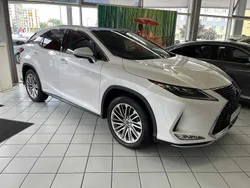 Titaniumweiß metallic (085) Gebraucht 2020 Lexus RX450h Luxury Line SUV | 46.880 € (Teuer)