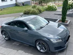 Grau Gebraucht 2015 Audi TT Ambiente Coupé | 21.000 € (Fairer Preis)