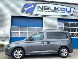 Grau Gebraucht 2021 VW Caddy Life Van / Kleinbus | 25.500 € (Fairer Preis)
