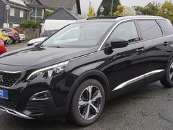 Schwarz Gebraucht 2018 Peugeot 5008 Van / Kleinbus | 16.790 € (Fairer Preis)