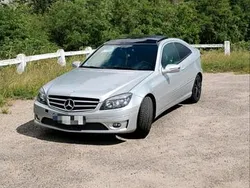 Silber Gebraucht 2010 Mercedes CLC220 Kleinwagen | 6.500 €