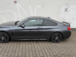 Silber Gebraucht 2015 BMW 425 M Sport Coupé | 21.000 €