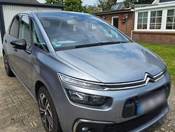 Silber Gebraucht 2019 Citroën C4 SpaceTourer PureTech Van / Kleinbus | 10.300 € (Guter Preis)