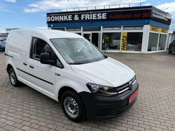 Weiß Gebraucht 2015 VW Caddy Van / Kleinbus | 7.499 € (Fairer Preis)