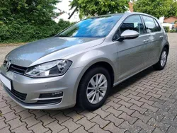 Silber Gebraucht 2016 VW Golf VII Highline Limousine | 9.800 € (Fairer Preis)