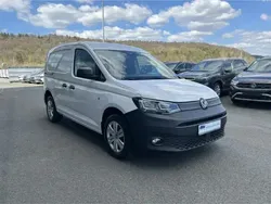 Candy weiss Gebraucht 2024 VW Caddy Basis Van / Kleinbus | 29.950 € (Guter Preis)