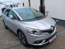Grau Gebraucht 2020 Renault Scénic IV Business Van / Kleinbus | 16.999 € (Fairer Preis)