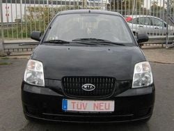 Schwarz Gebraucht 2007 Kia Picanto EX Kleinwagen | 2.499 € (Etwas zu teuer)