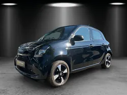 Schwarz Gebraucht 2021 Smart ForFour Electric Drive Passion Limousine | 9.440 € (Fairer Preis)