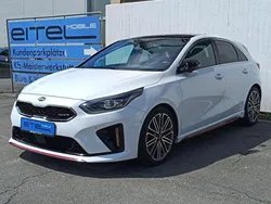 Deluxe white Gebraucht 2020 Kia Ceed Kombi | 22.750 € (Teuer)