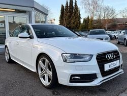 Weiß Gebraucht 2015 Audi A4 S-Line Limousine | 10.990 € (Guter Preis)