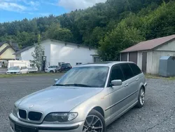Silber Gebraucht 2001 BMW 318 M Sport Kombi | 3.800 € (Teuer)