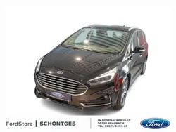 Gebrauchtfahrzeug Gebraucht 2021 Ford S-MAX Titanium Van / Kleinbus | 41.980 € (Teuer)