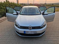Silber Gebraucht 2010 VW Golf VI Kleinwagen | 4.700 € (Fairer Preis)