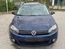 Blau Gebraucht 2013 VW Golf VI Match Kombi | 4.250 € (Guter Preis)