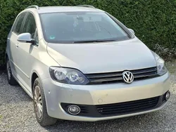 Grau Gebraucht 2011 VW Golf Plus Cross Highline Van / Kleinbus | 4.300 € (Guter Preis)
