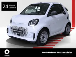Bodypanels in white Gebraucht 2022 Smart ForTwo Electric Drive Cabrio | 10.990 € (Guter Preis)