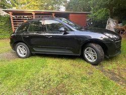 Schwarz Gebraucht 2018 Porsche Macan SUV | 29.800 € (Superpreis)