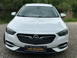 Weiß Gebraucht 2019 Opel Insignia Kombi | 10.840 € (Superpreis)