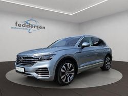 Oyster silver metallic (metallic) Gebraucht 2023 VW Touareg Elegance SUV | 56.990 € (Etwas zu teuer)