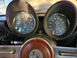 Schwarz Gebraucht 1982 Alfa Romeo 2000 Cabrio | 19.900 €