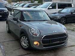 Grau Gebraucht 2015 Mini ONE Kleinwagen | 5.900 € (Fairer Preis)