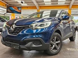 Blau Gebraucht 2016 Renault Kadjar Life SUV | 10.595 € (Fairer Preis)
