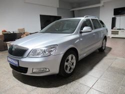 Silber Gebraucht 2011 Skoda Octavia Family Kombi | 5.690 € (Superpreis)