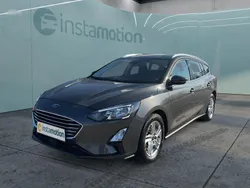 Grau Gebraucht 2021 Ford Focus Kombi | 17.499 € (Superpreis)