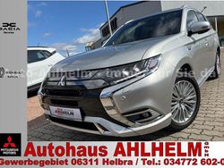 Silber Gebraucht 2020 Mitsubishi Outlander P-HEV Top SUV | 22.990 € (Fairer Preis)