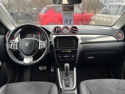 Grau Gebraucht 2017 Suzuki Vitara SUV | 15.170 € (Fairer Preis)