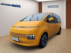 Dynamic yellow Gebraucht 2023 Hyundai Staria Prime Van | 41.990 € (Guter Preis)