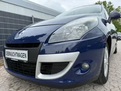 Blau Gebraucht 2010 Renault Scénic III Dynamique Van / Kleinbus | 2.600 € (Guter Preis)