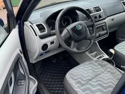 Blau Gebraucht 2009 Skoda Fabia Kombi | 1.750 € (Fairer Preis)