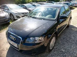 Brillantschwarz Gebraucht 2005 Audi A3 Sportback Attraction Limousine | 2.970 € (Fairer Preis)