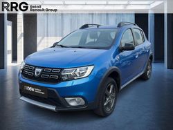 Blau Gebraucht 2018 Dacia Sandero Stepway Limousine | 10.990 € (Fairer Preis)