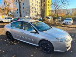 Grau Gebraucht 2008 Renault Laguna III Limousine | 5.000 € (Etwas zu teuer)