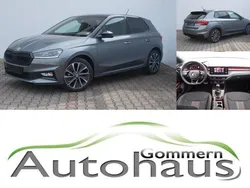 Grau Gebraucht 2023 Skoda Fabia Monte Carlo Limousine | 20.950 € (Fairer Preis)
