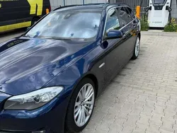 Blau Gebraucht 2012 BMW 530 Kombi | 12.700 € (Fairer Preis)