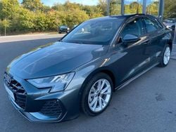 Grau Gebraucht 2024 Audi A3 S-Line Limousine | 31.980 € (Guter Preis)