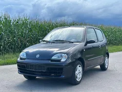 Schwarz Gebraucht 2005 Fiat Seicento Kleinwagen | 900 € (Fairer Preis)