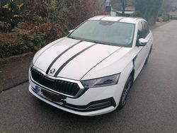 Weiß Gebraucht 2020 Skoda Octavia Kombi | 22.500 € (Fairer Preis)