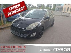Perlmuttschwarz Gebraucht 2010 Renault Grand Scénic III Dynamique Van / Kleinbus | 2.285 € (Superpreis)