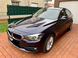 Blau Gebraucht 2016 BMW 318 Sport Line Limousine | 12.650 € (Fairer Preis)