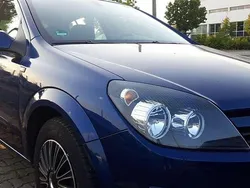 Blau Gebraucht 2005 Opel Astra GTC Limousine | 1.600 € (Fairer Preis)