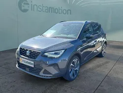 Grau Gebraucht 2024 Seat Arona SUV | 23.399 € (Fairer Preis)